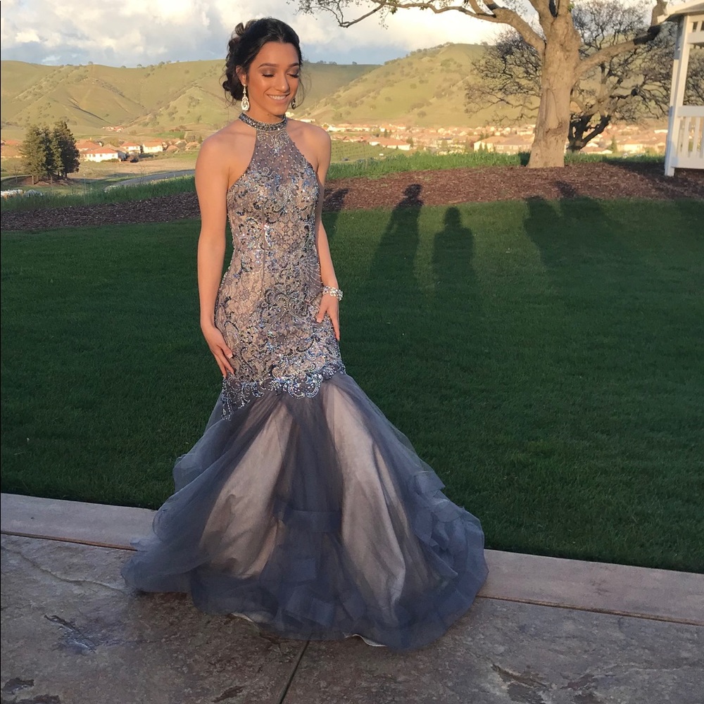 Prom Dress - Picture 4 of 4